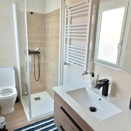 Serantes Atico Con Terraza