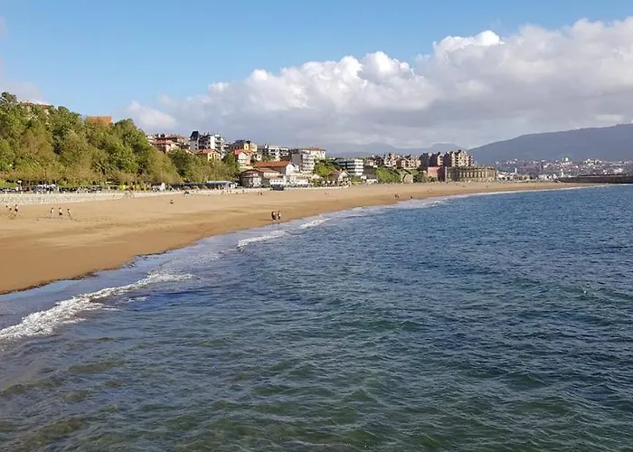 Serantes Atico Con Terraza * Getxo